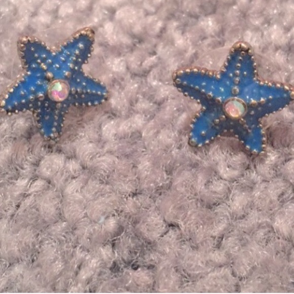 Betsey Johnson Mermaid's Tale Starfish Stud Earrings - Picture 4 of 4